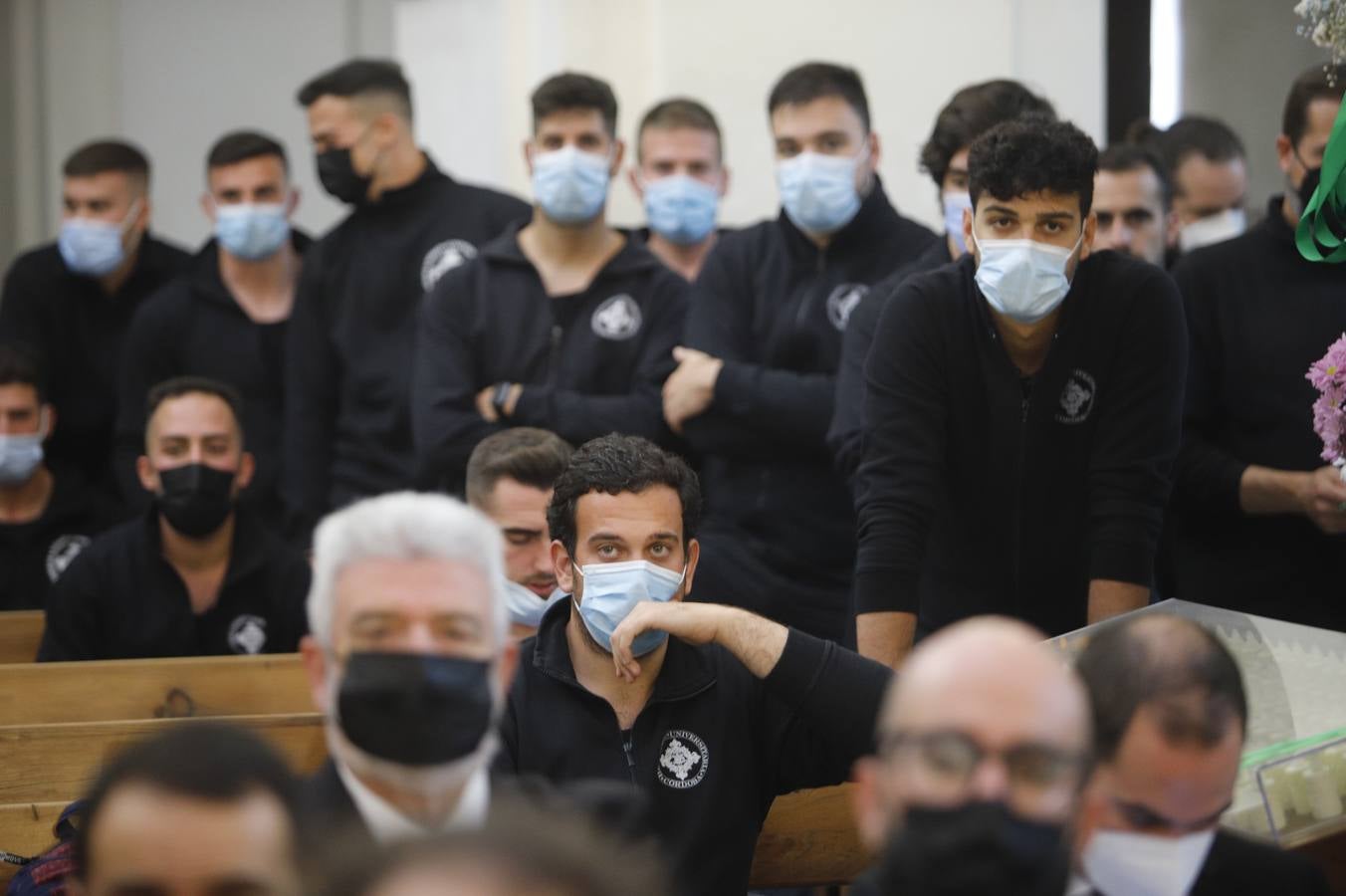 En imágenes, la tarde más amarga sin la imagen del Cristo de la Universitaria por Córdoba