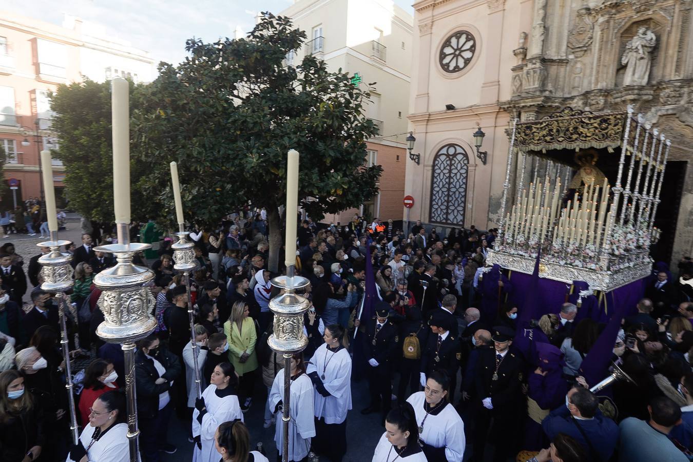 Fotos: Columna, el Martes Santo en Cádiz