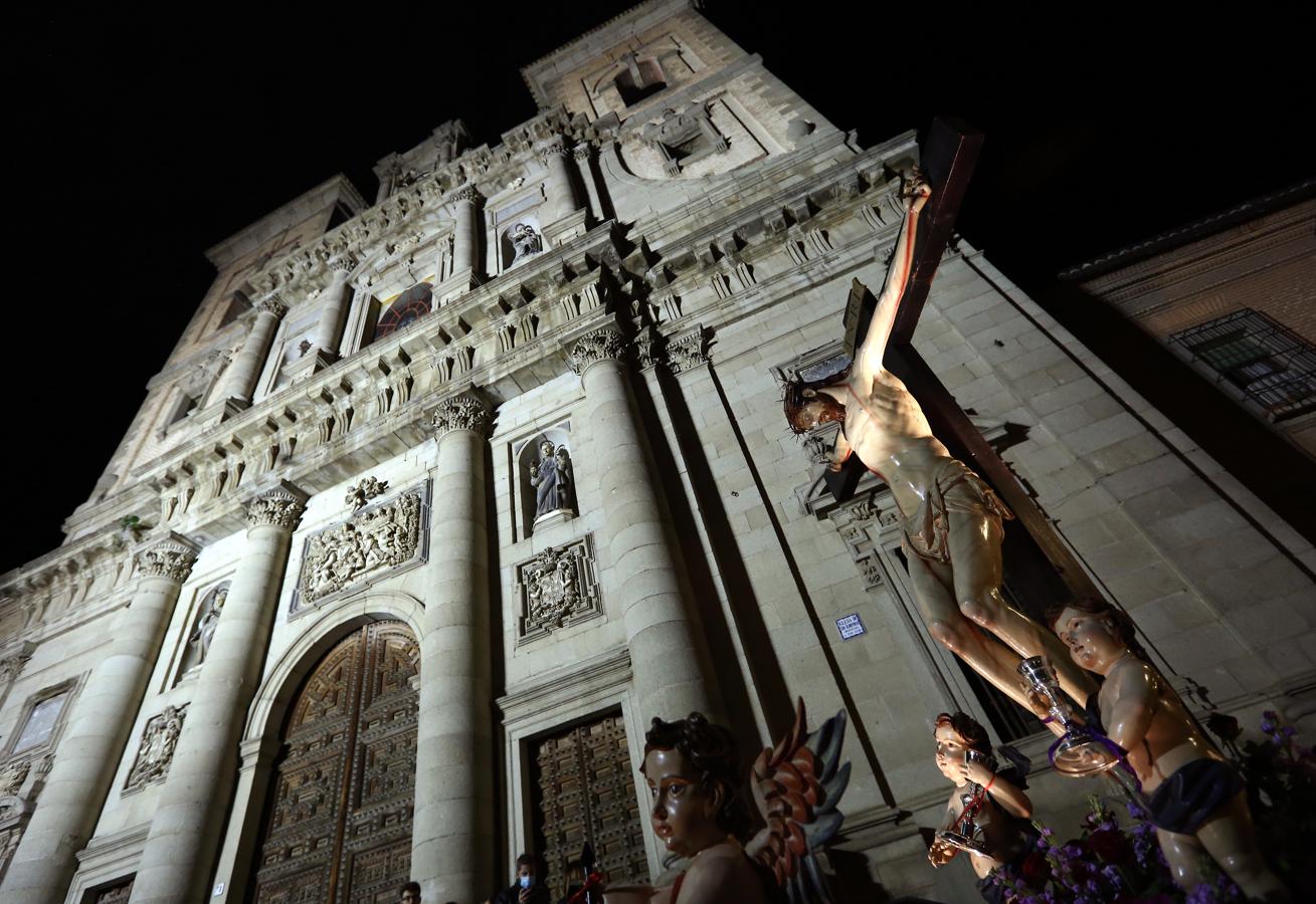 Martes Santo en Toledo: procesión del Cristo de los Ángeles y del Cristo de la Misericordia