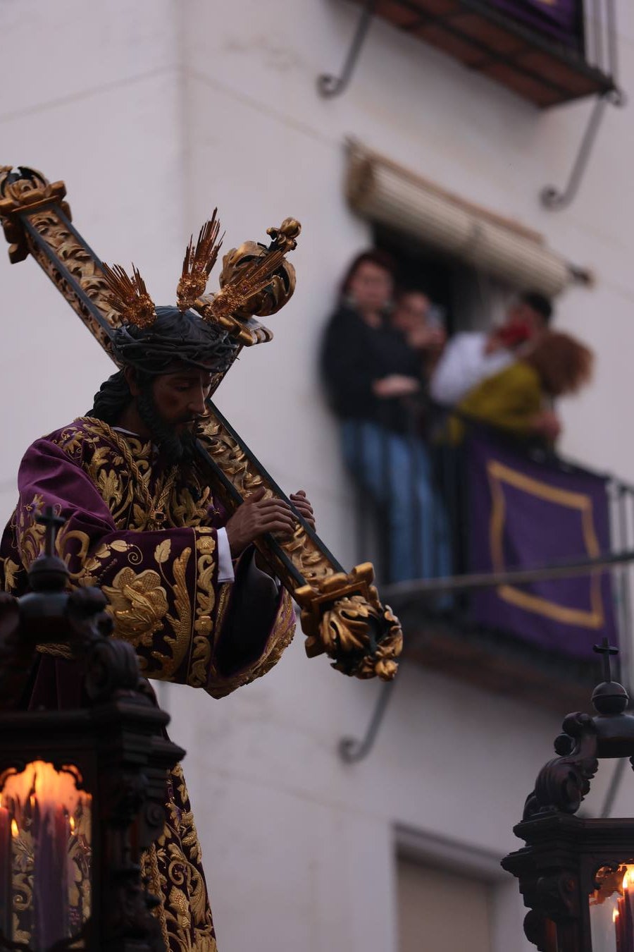 Miércoles Santo | La sublime salida de Pasión en Córdoba, en imágenes