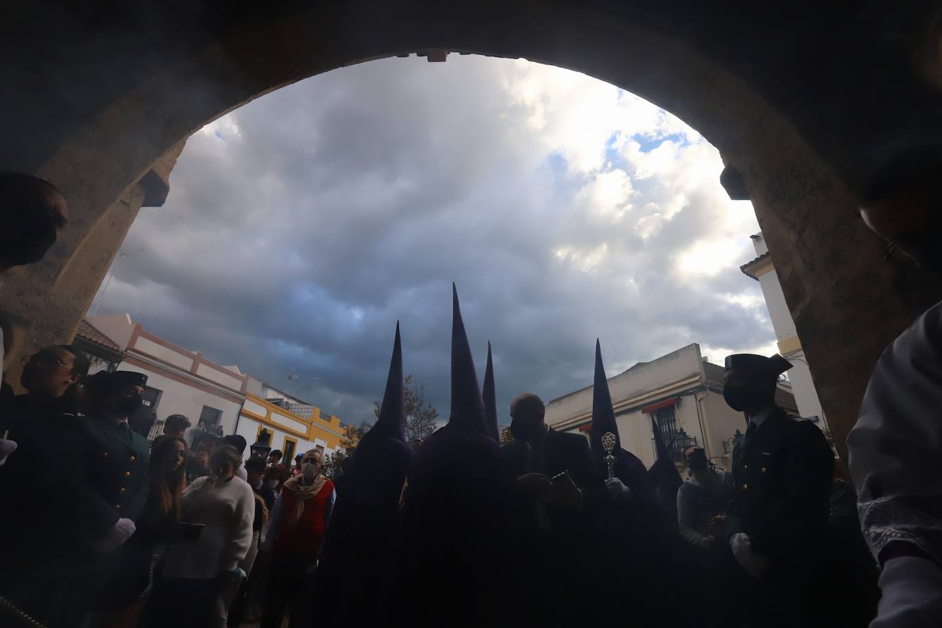 Miércoles Santo | La bella salida del Calvario de Córdoba, en imágenes