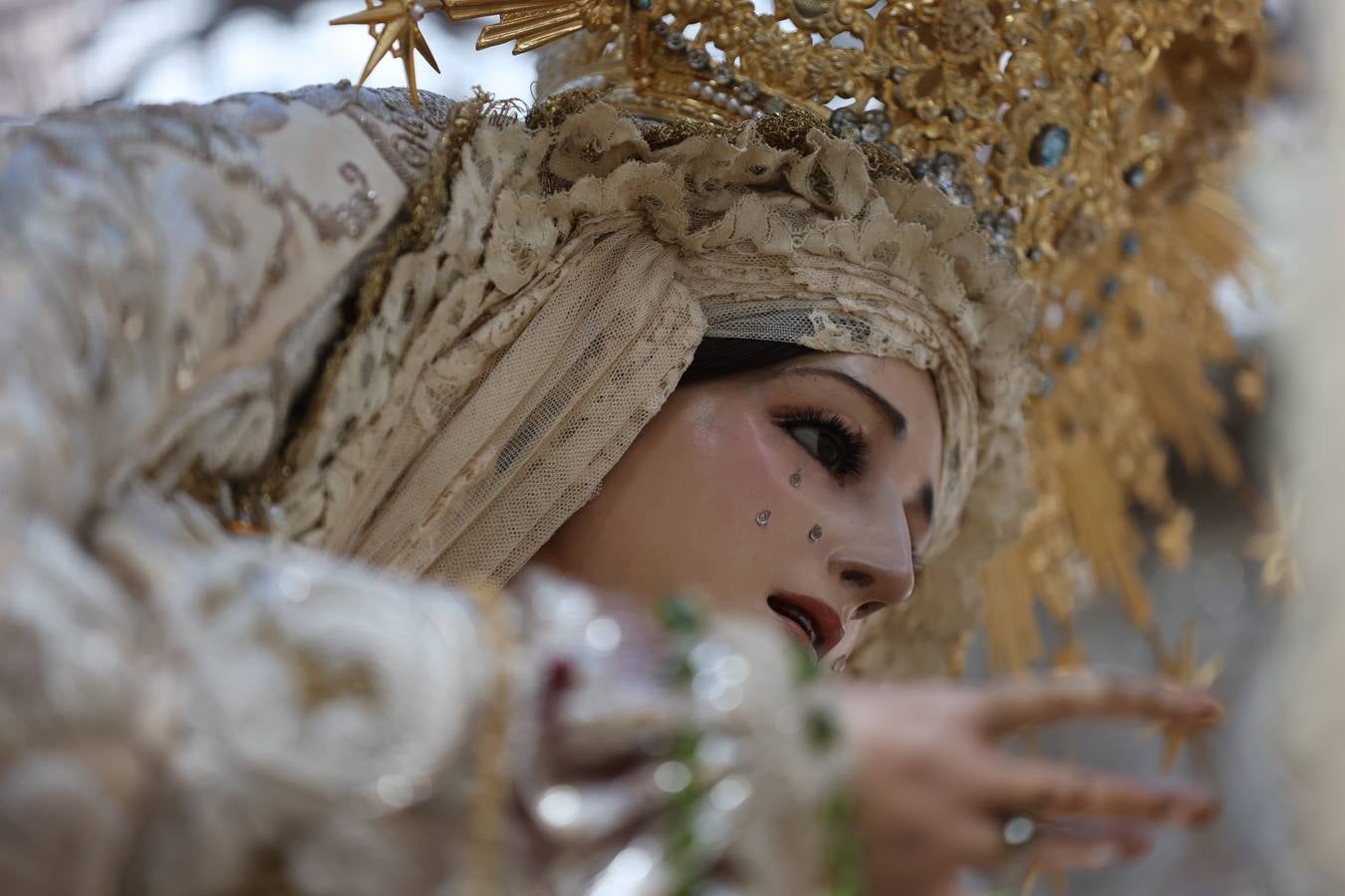 Miércoles Santo | La triunfal procesión de La Paz en Córdoba, en imágenes