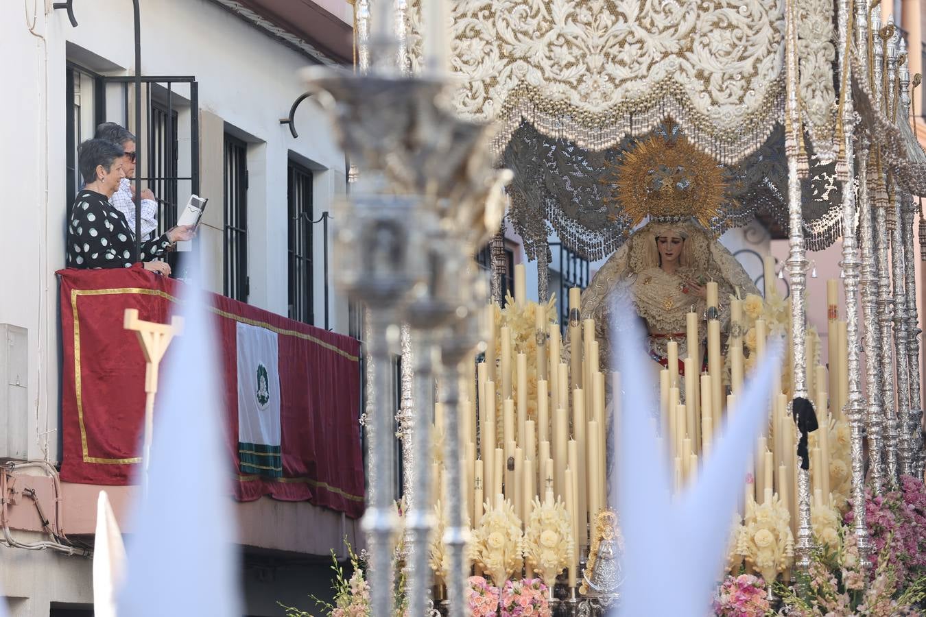 Miércoles Santo | La triunfal procesión de La Paz en Córdoba, en imágenes