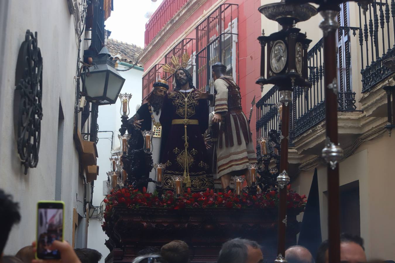 Miércoles Santo | La emocionante salida del Perdón de Córdoba, en imágenes