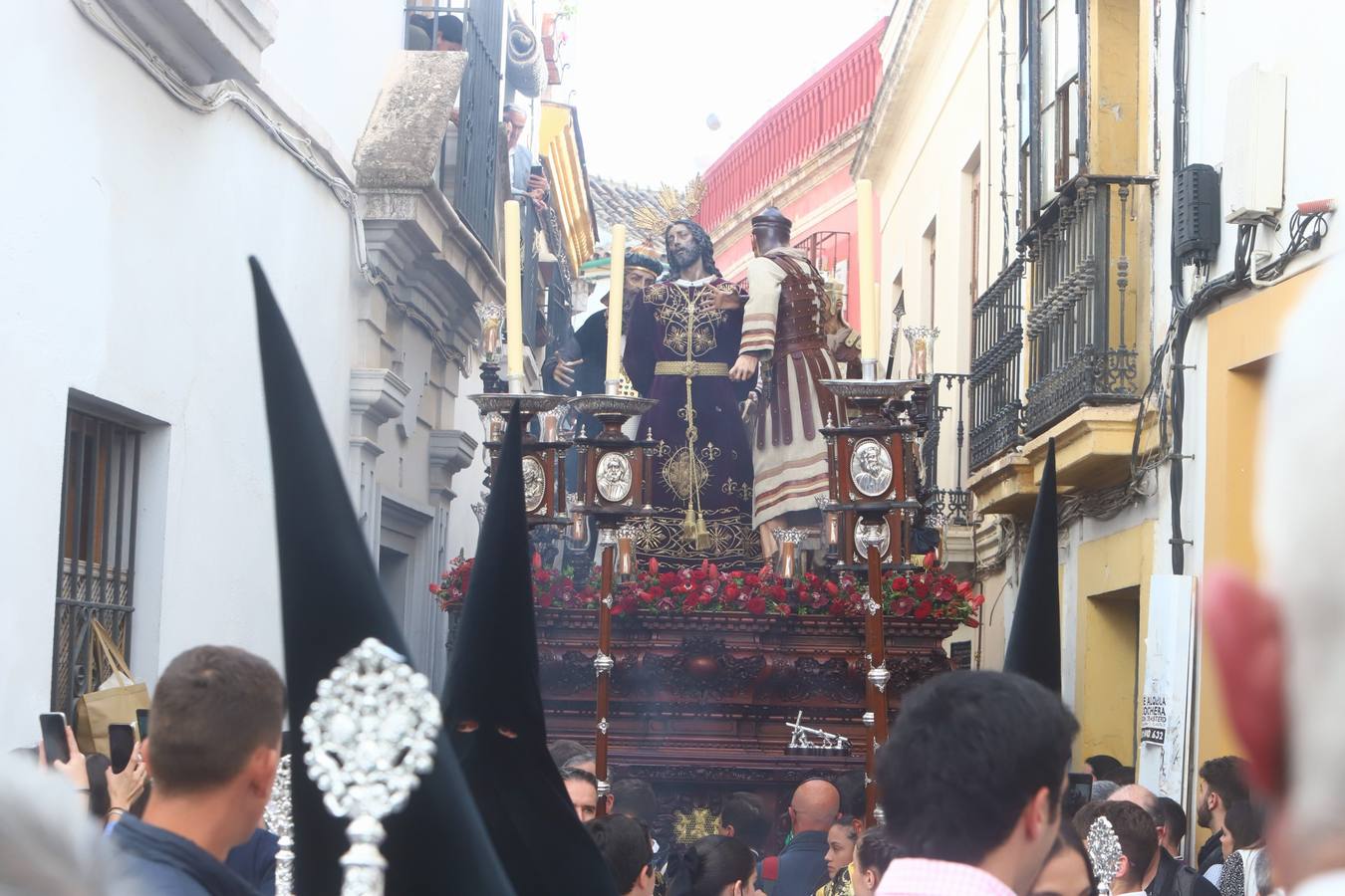 Miércoles Santo | La emocionante salida del Perdón de Córdoba, en imágenes