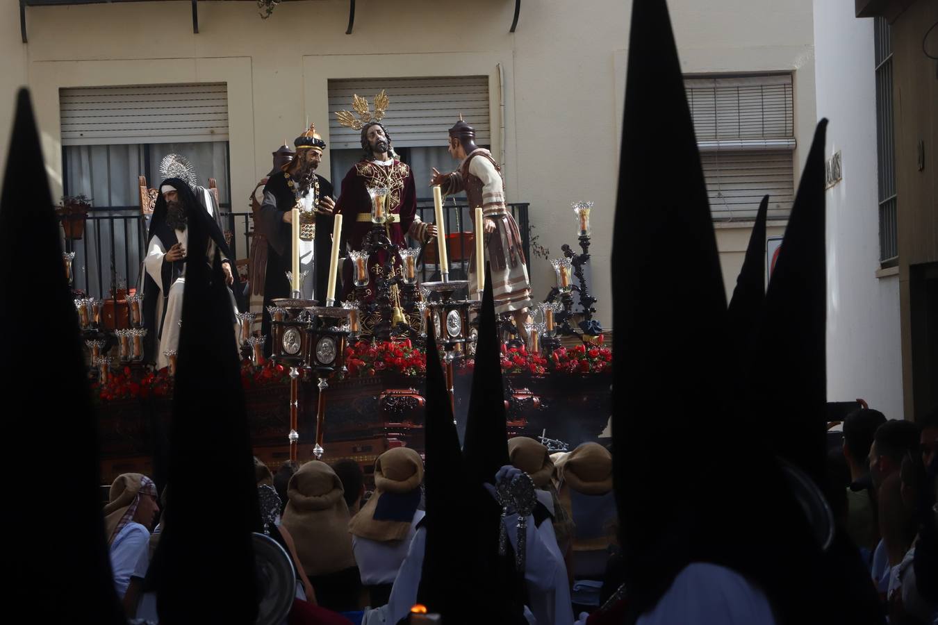 Miércoles Santo | La emocionante salida del Perdón de Córdoba, en imágenes