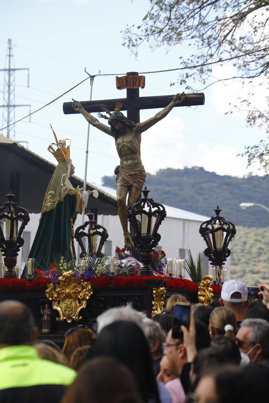 Miércoles Santo | La vibrante salida de la Piedad de Córdoba, en imágenes