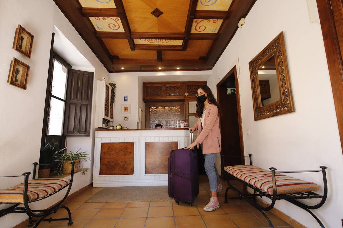 El ambiente turístico el Miércoles Santo en Córdoba, en imágenes