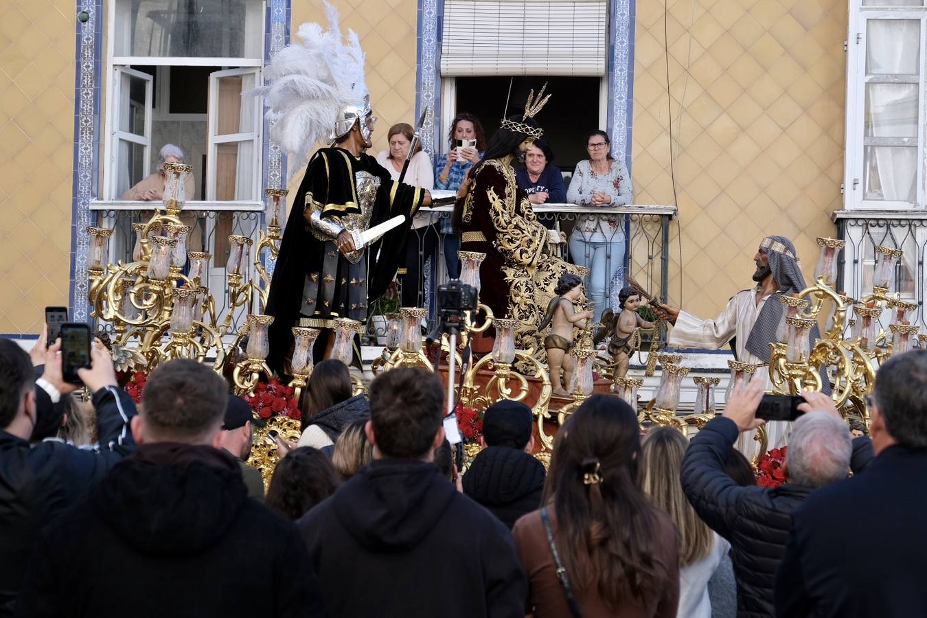 Fotos: Cigarreras, el Miércoles Santo en Cádiz