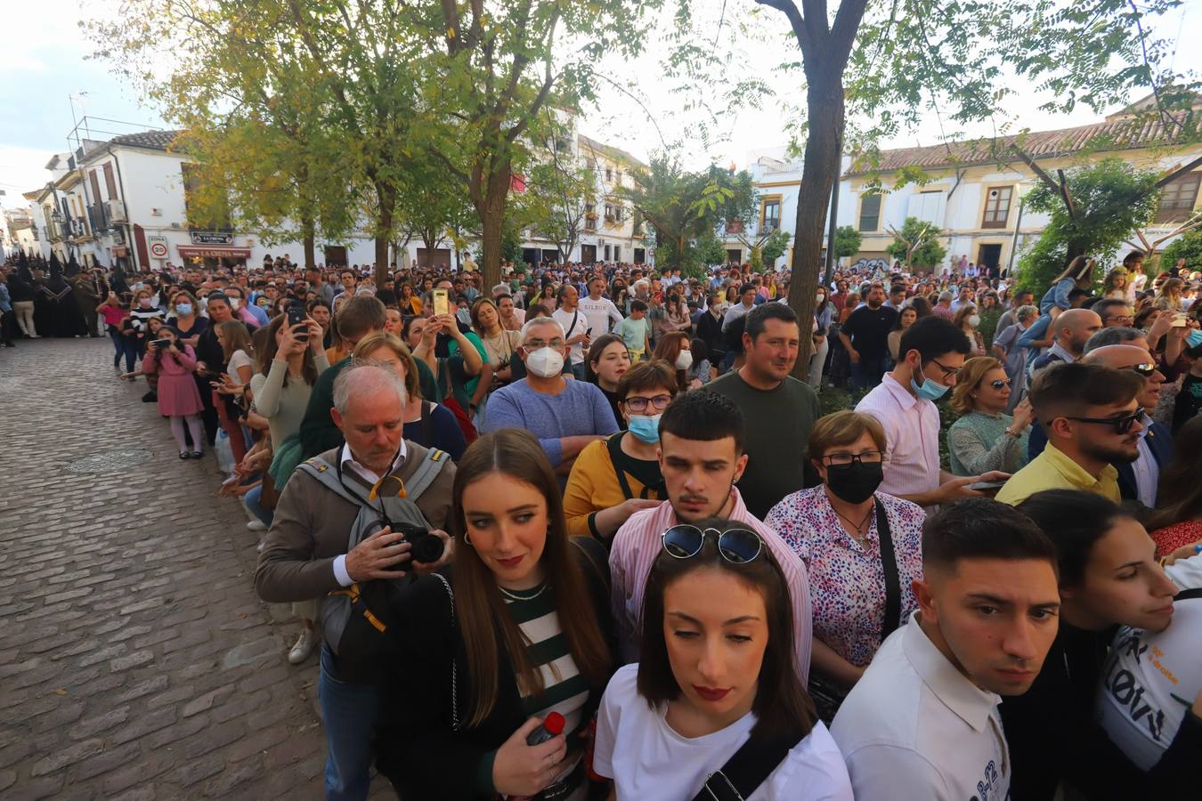 Jueves Santo | El clasicismo de la procesión de las Angustias de Córdoba, en imágenes