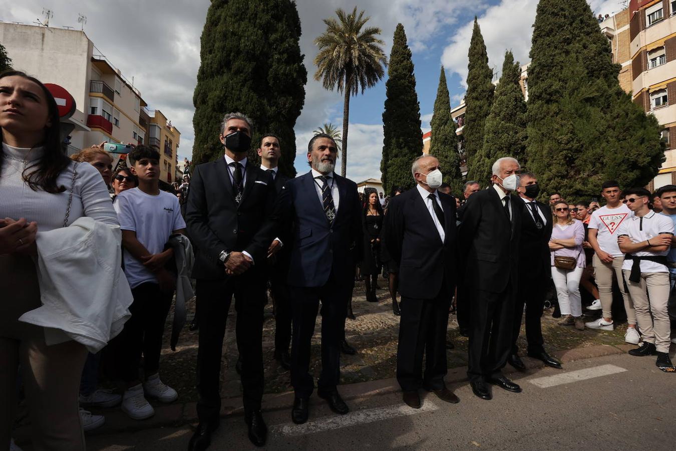 Jueves Santo | La radiante procesión del Caído de Córdoba, en imágenes