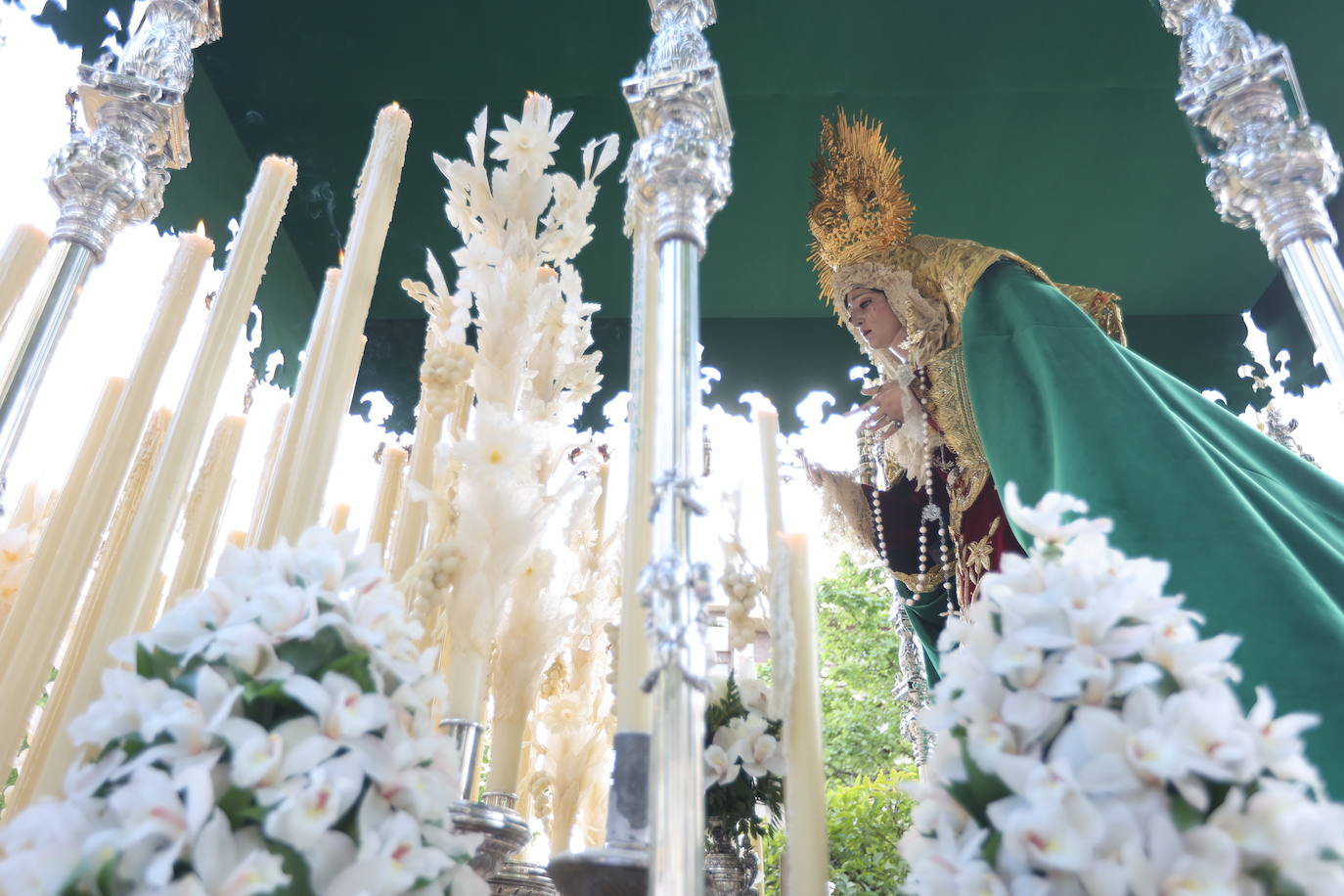 Jueves Santo | La histórica salida de la Sagrada Cena de Córdoba, en imágenes