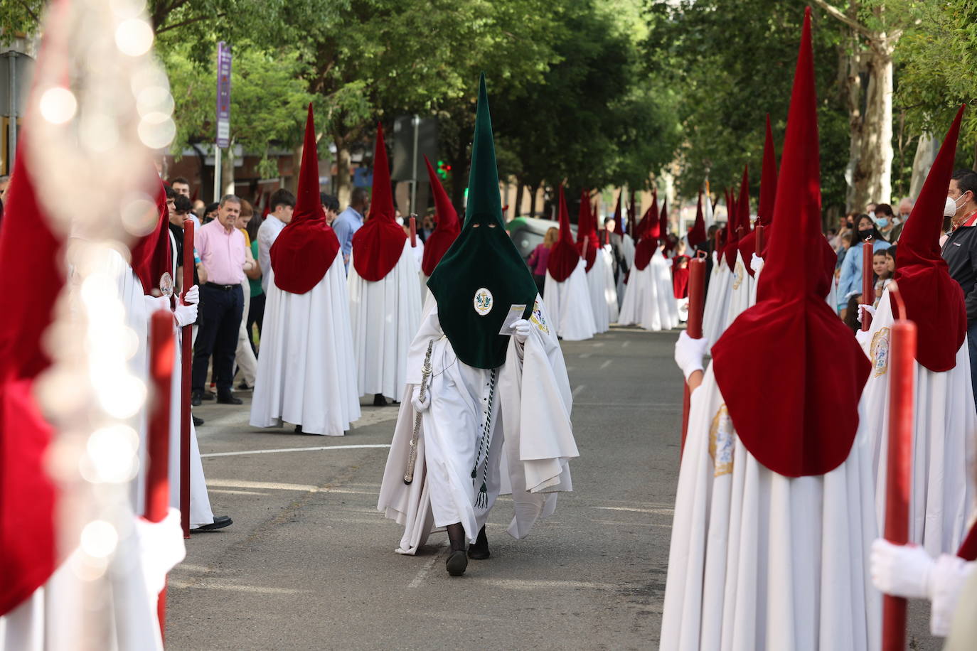 Jueves Santo | La histórica salida de la Sagrada Cena de Córdoba, en imágenes