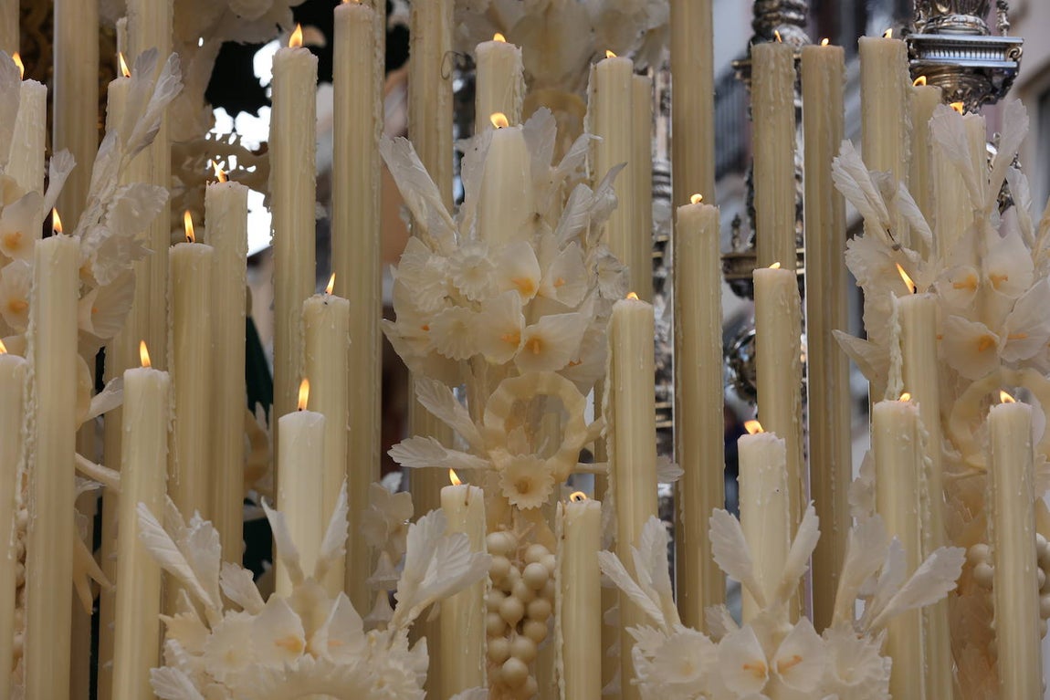 Jueves Santo | La histórica salida de la Sagrada Cena de Córdoba, en imágenes