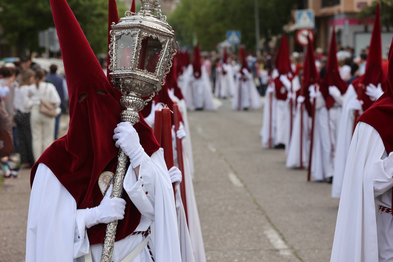 Jueves Santo | La histórica salida de la Sagrada Cena de Córdoba, en imágenes