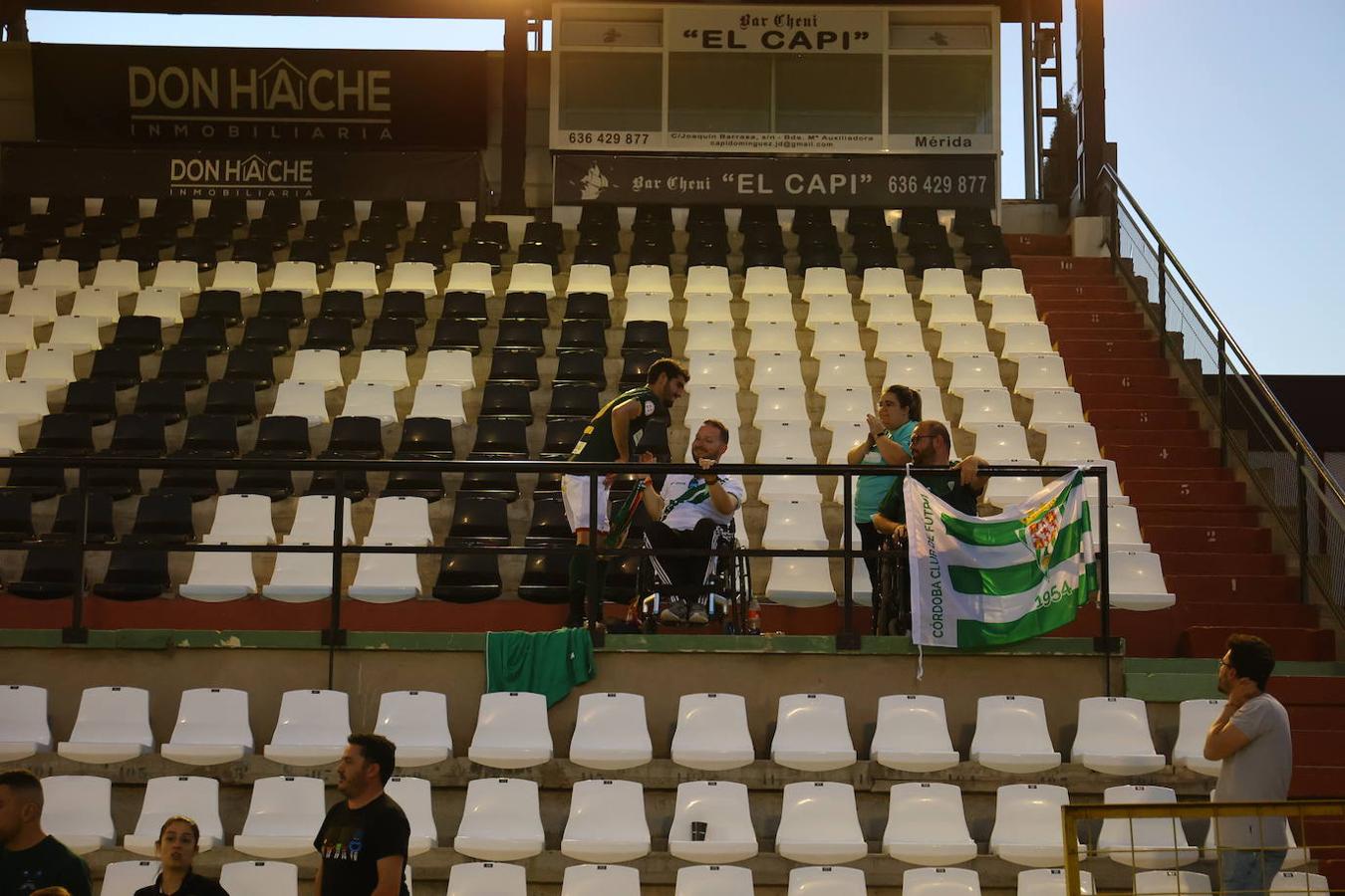 La fiesta del ascenso del Córdoba CF en Mérida, en imágenes