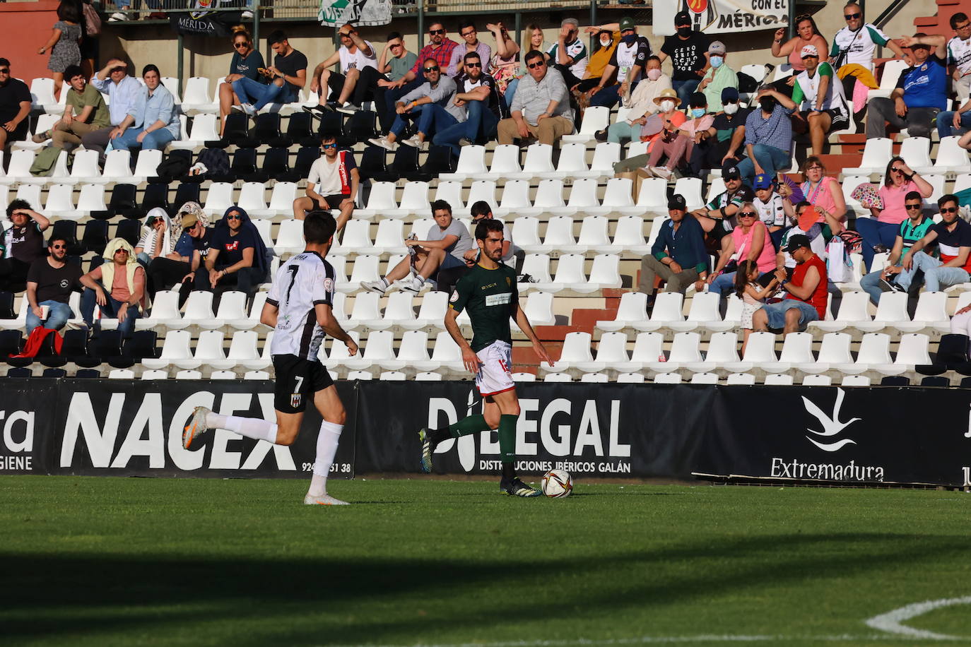 El AD Mérida - Córdoba CF, en imágenes