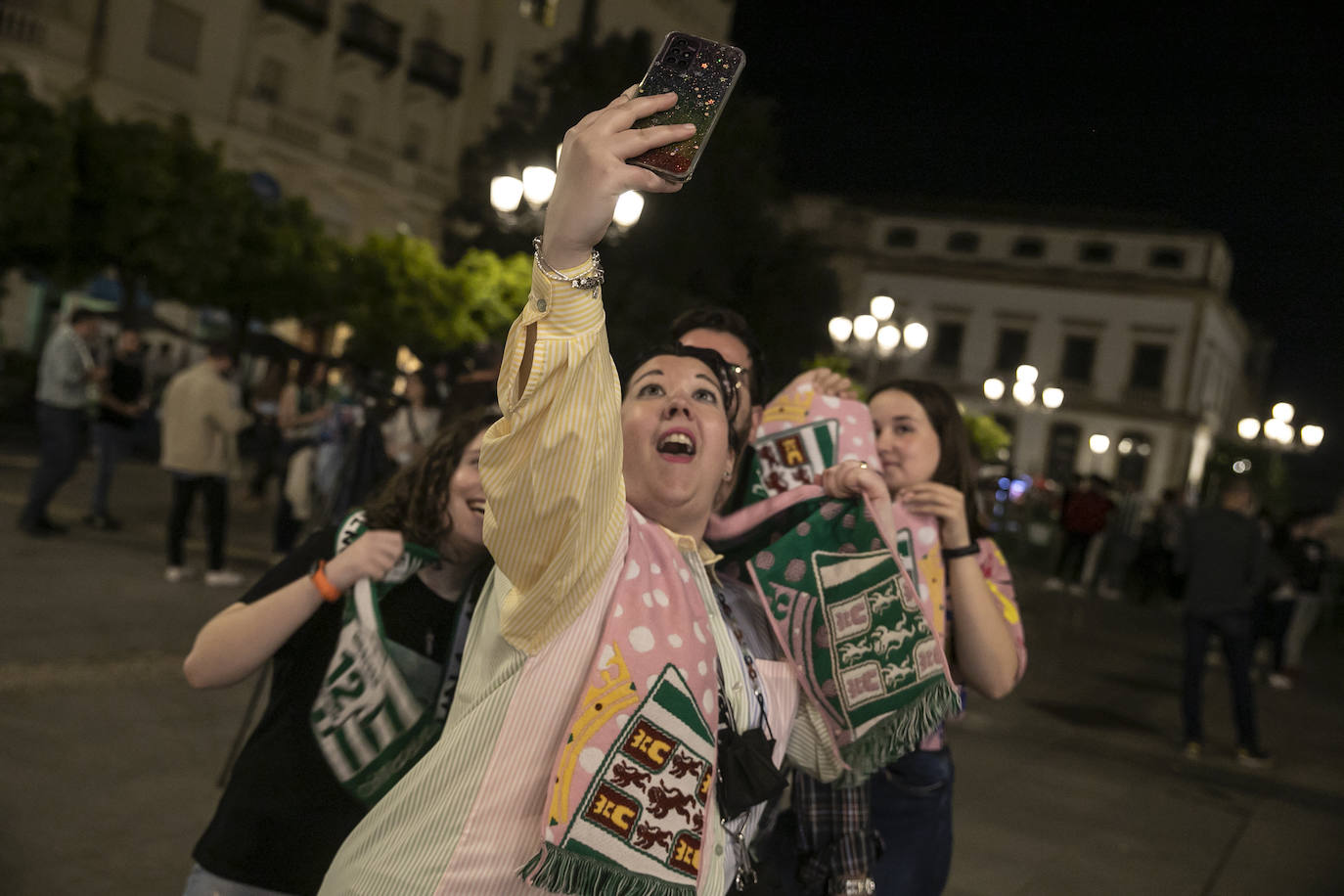 La fiesta del ascenso del Córdoba CF en las Tendillas, en imágenes