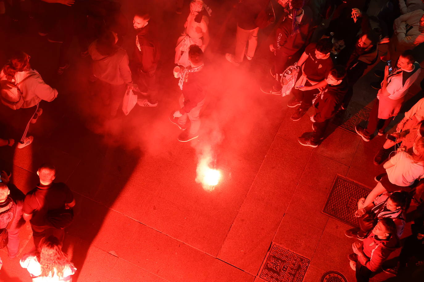 La celebración de los jugadores del Córdoba CF en Las Tendillas, en imágenes