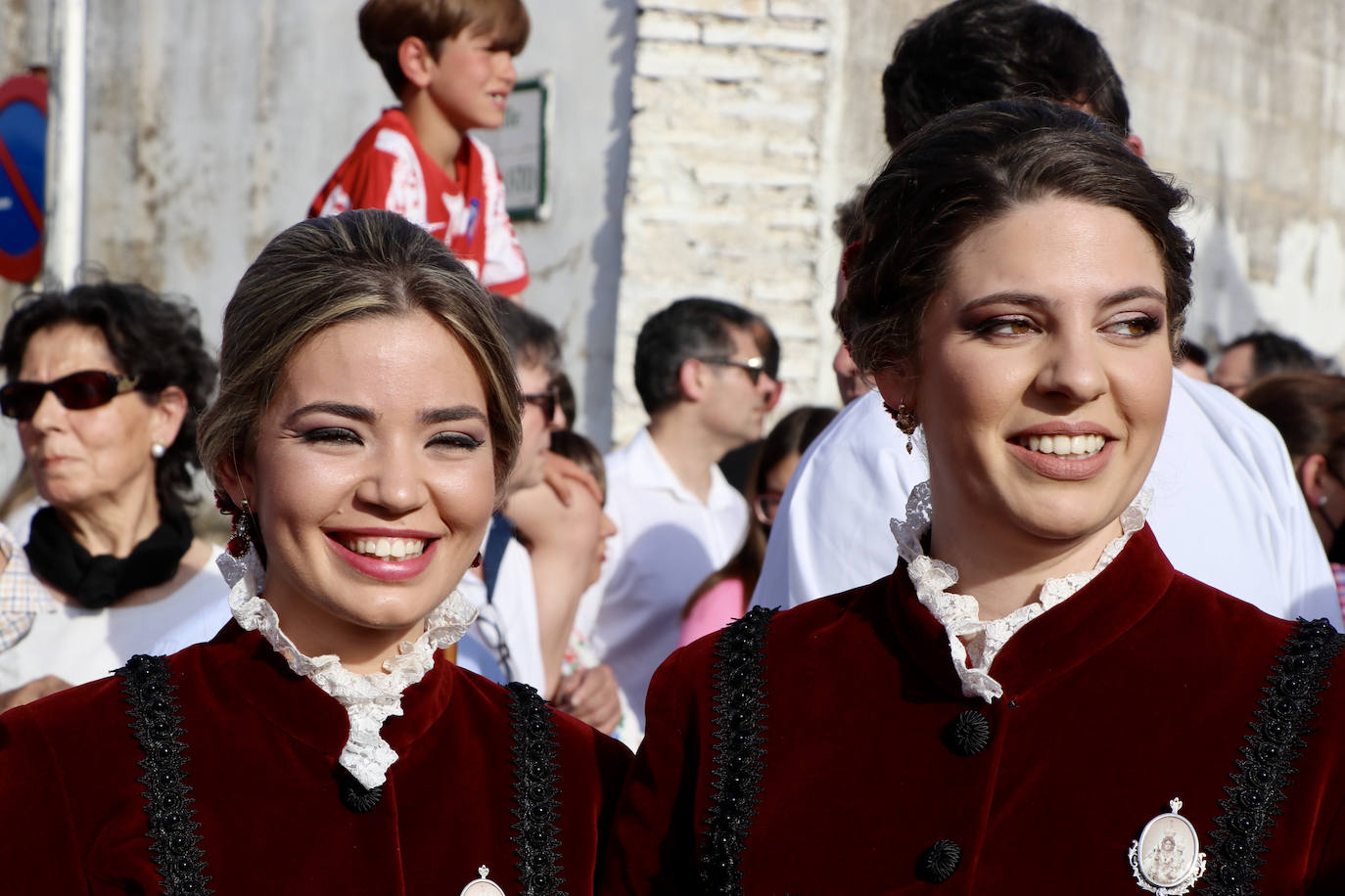 La multitudinaria romería de Bajada de la Virgen de Araceli a Lucena, en imágenes