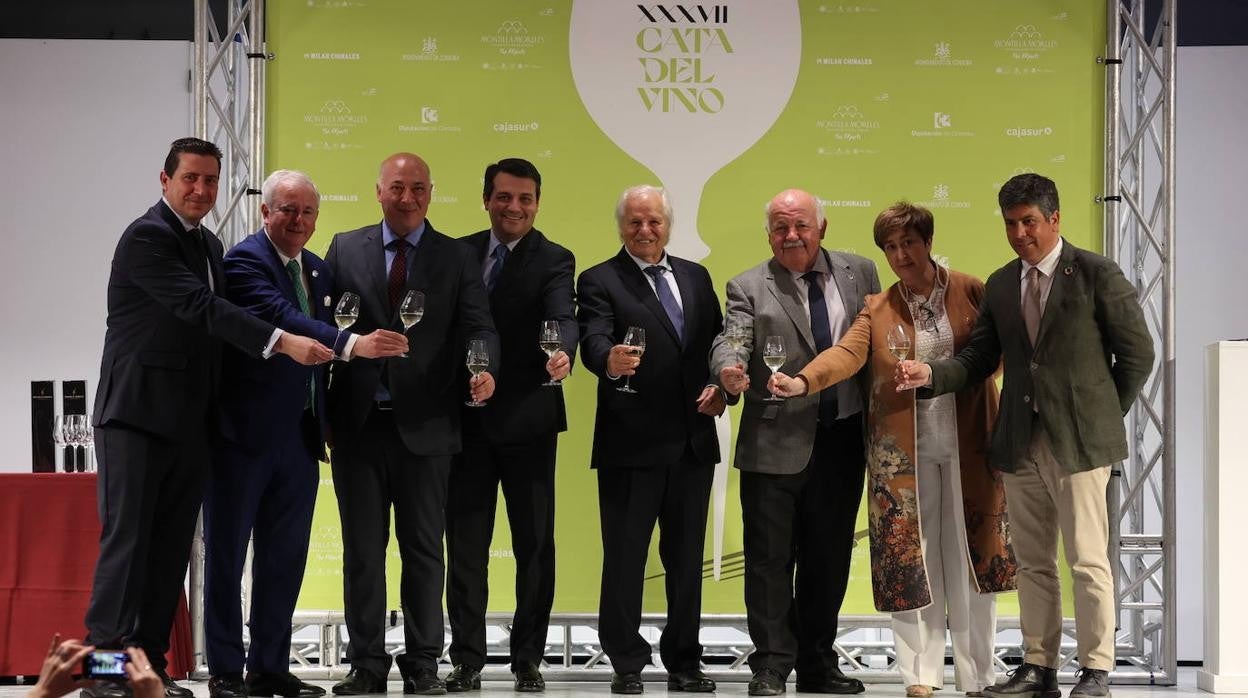 La inauguración oficial de la Cata del Vino en Córdoba, en imágenes