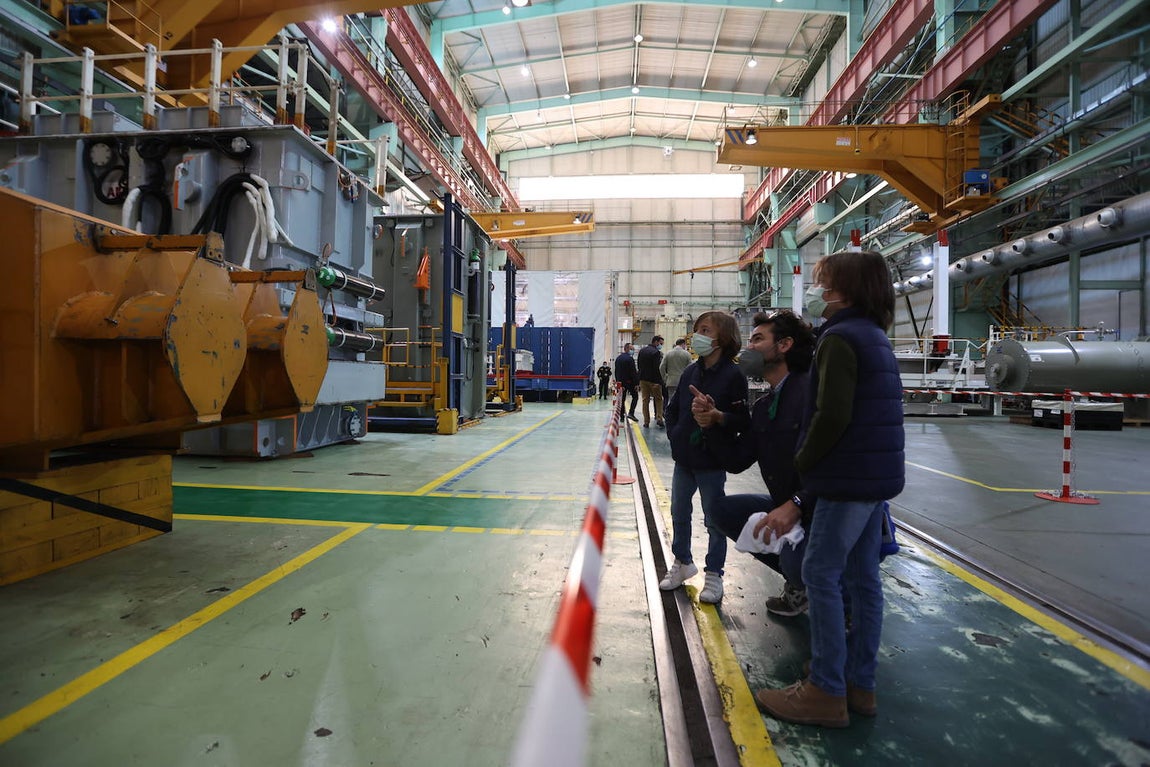 El trabajo en Hitachi, la antigua ABB en Córdoba, en imágenes