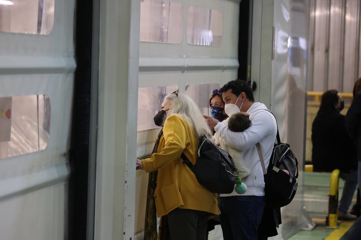 El trabajo en Hitachi, la antigua ABB en Córdoba, en imágenes