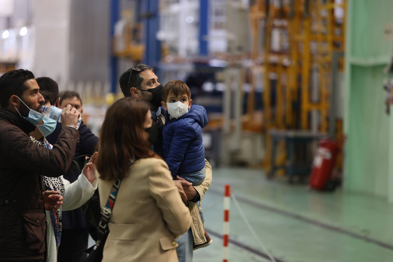 El trabajo en Hitachi, la antigua ABB en Córdoba, en imágenes