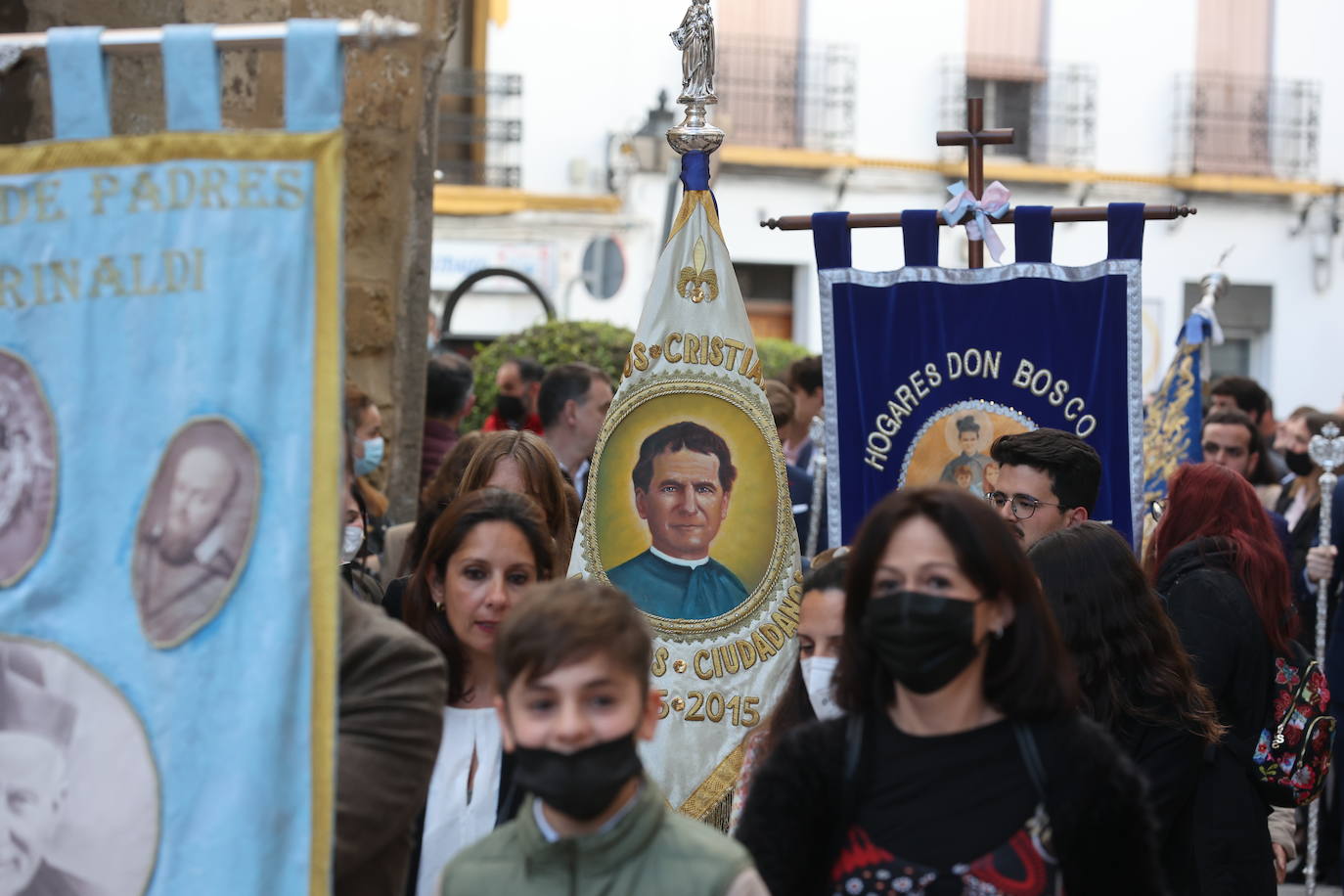 El regreso de María Auxiliadora a su santuario de Córdoba, en imágenes