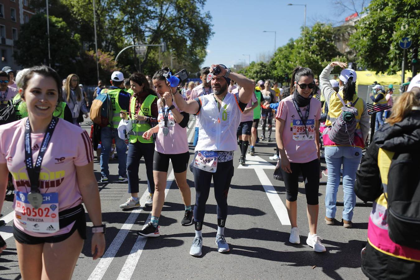 Superación, sudor y lágrimas: las mejores imágenes del maratón de Madrid 2022