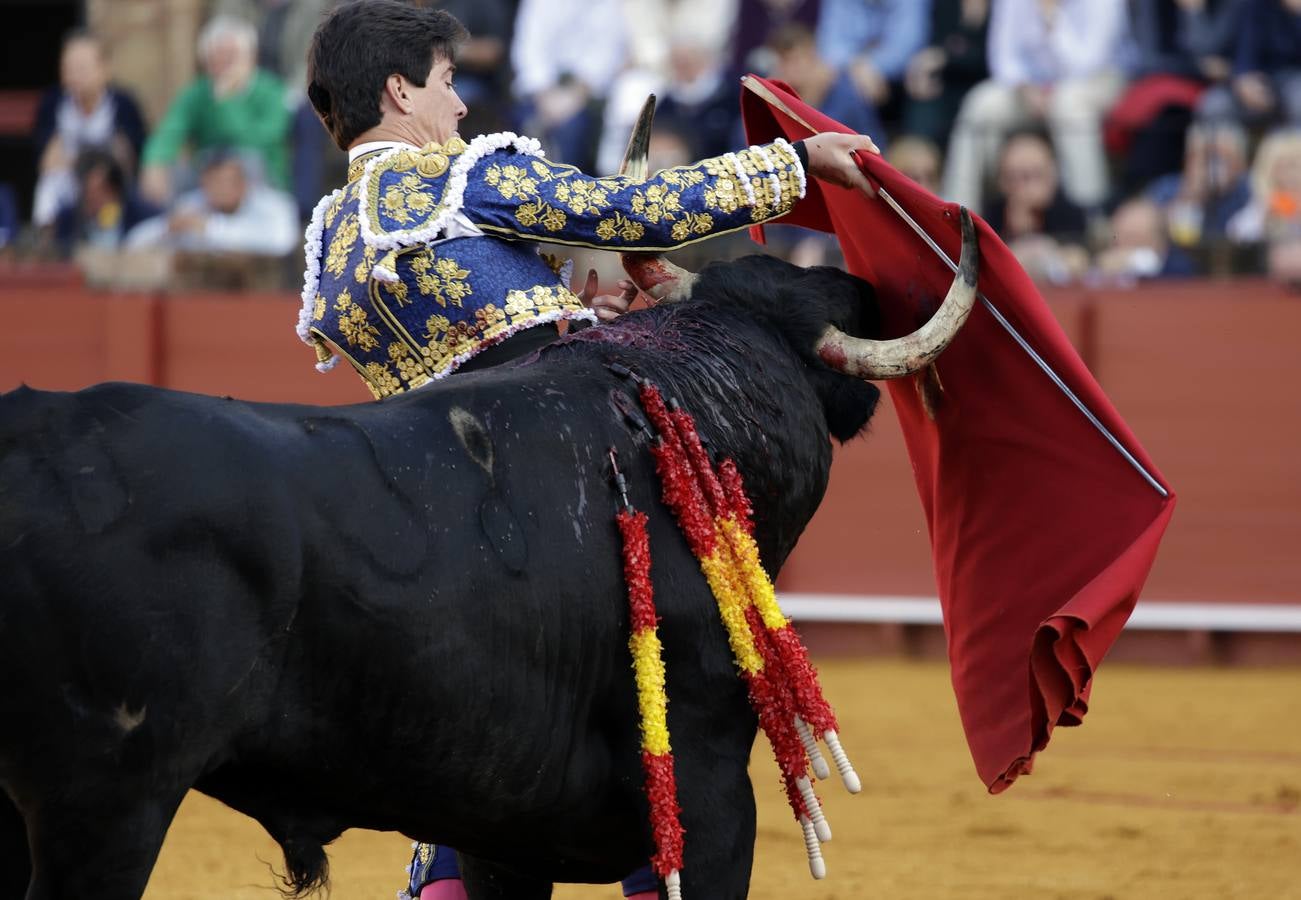 Esaú Fernández, esta tarde en la Maestranza. JUAN FLORES