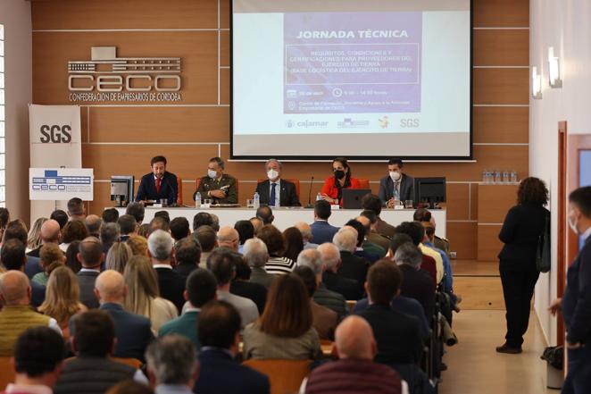 La jornada de formación para empresas sobre la Base de Córdoba, en imágenes