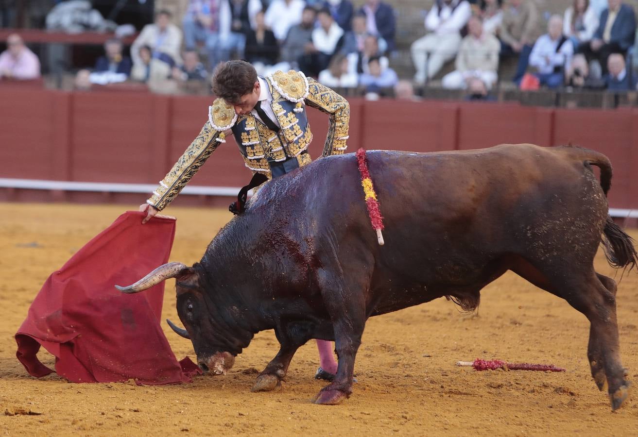 Primera corrida del ciclo continuado de 2022 en la plaza de toros de Sevilla. RAÚL DOBLADO