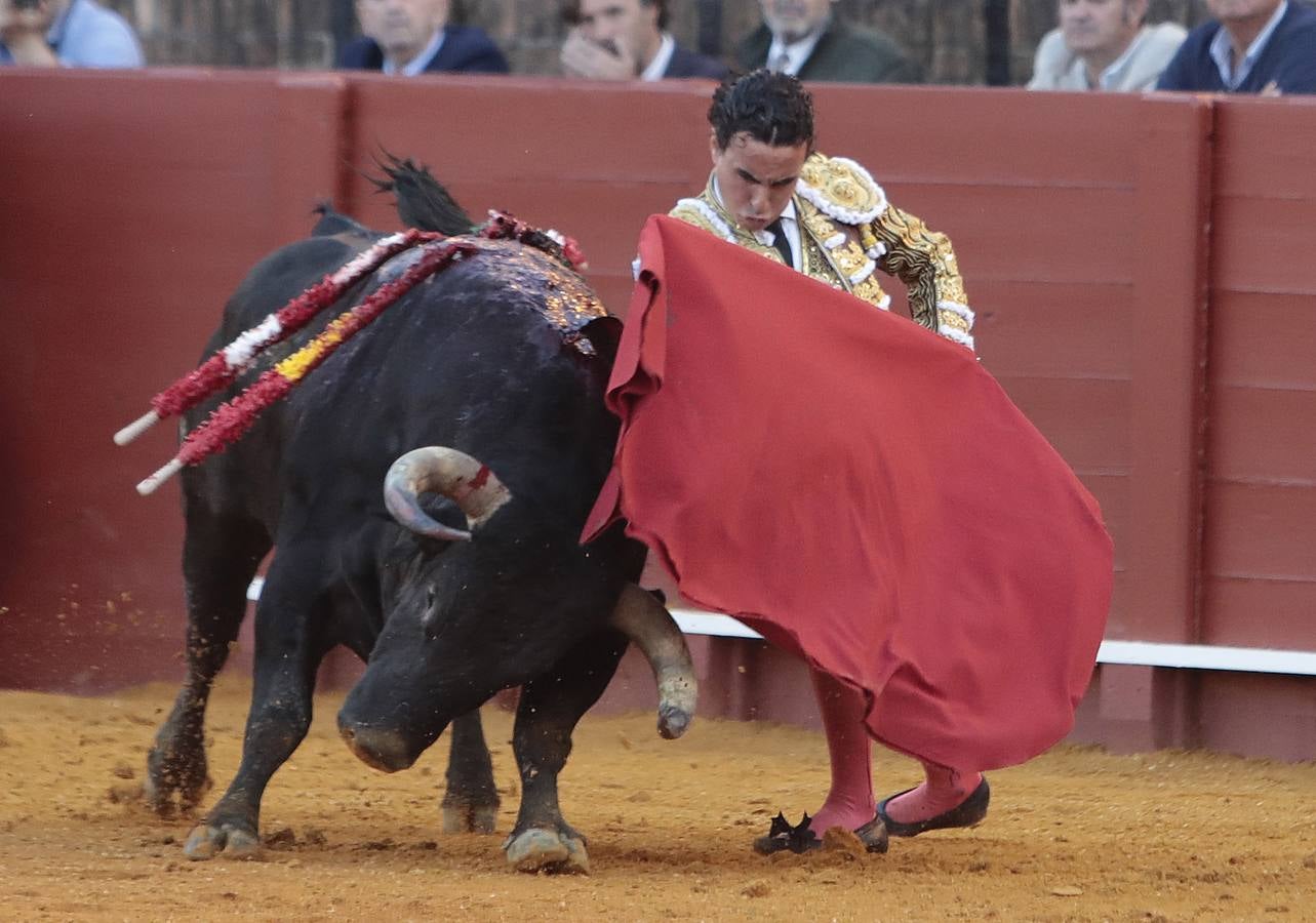 Primera corrida del ciclo continuado de 2022 en la plaza de toros de Sevilla. RAÚL DOBLADO