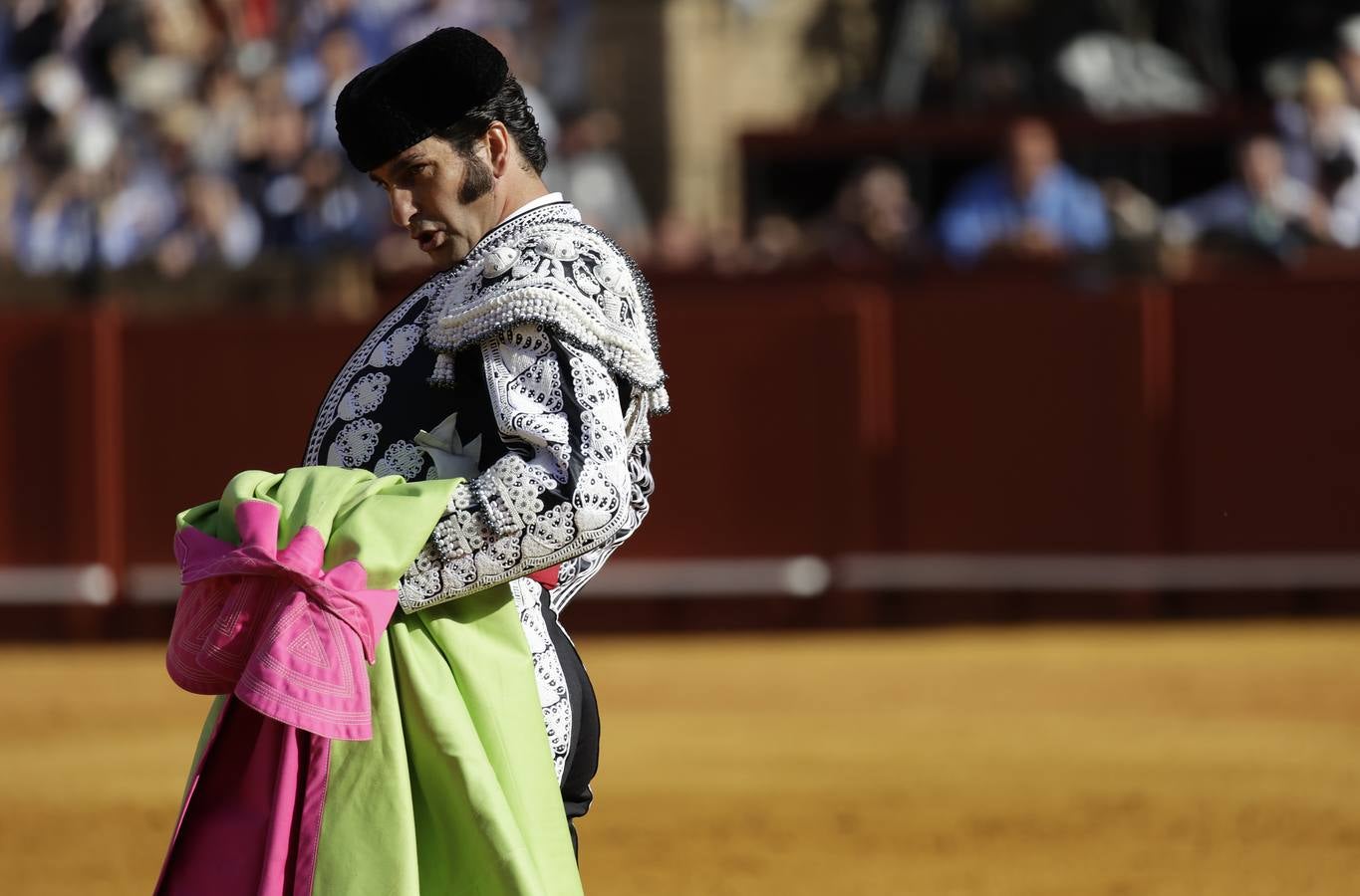 Corrida de Morante, Urdiales y Manzanares en la plaza de toros de Sevilla en 2022. JUAN FLORES