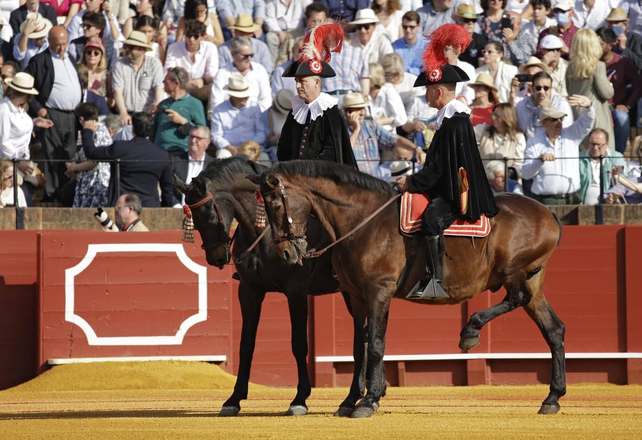 Corrida de Morante, Urdiales y Manzanares en la plaza de toros de Sevilla en 2022. JUAN FLORES