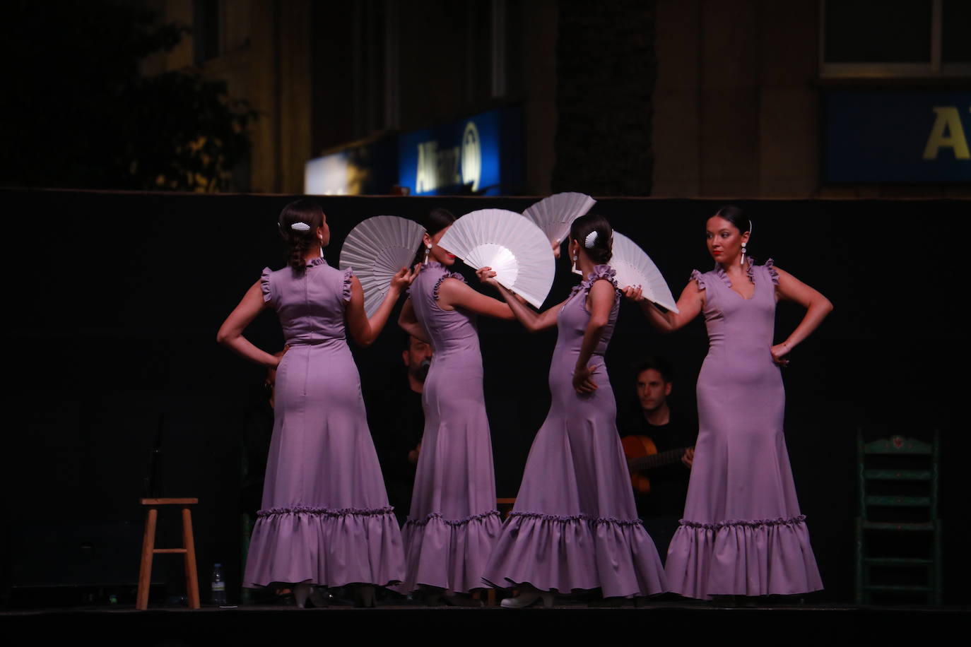 Cruces de Mayo en Córdoba | El vibrante Certamen de Academias de Baile