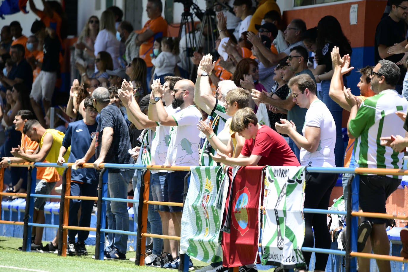 Las brillantes imágenes del Panadería Pulido - Córdoba CF