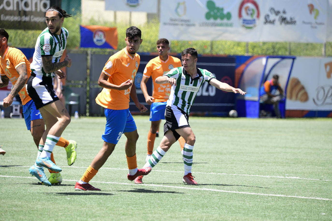 Las brillantes imágenes del Panadería Pulido - Córdoba CF