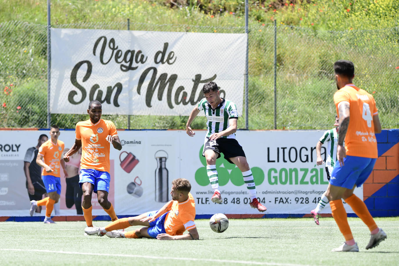 Las brillantes imágenes del Panadería Pulido - Córdoba CF