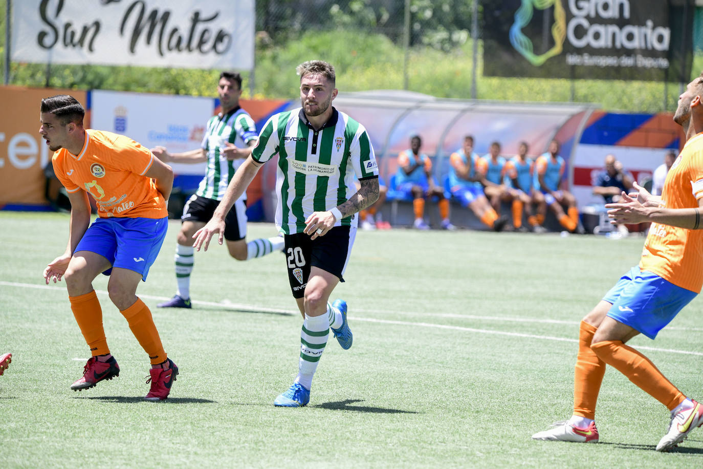 Las brillantes imágenes del Panadería Pulido - Córdoba CF