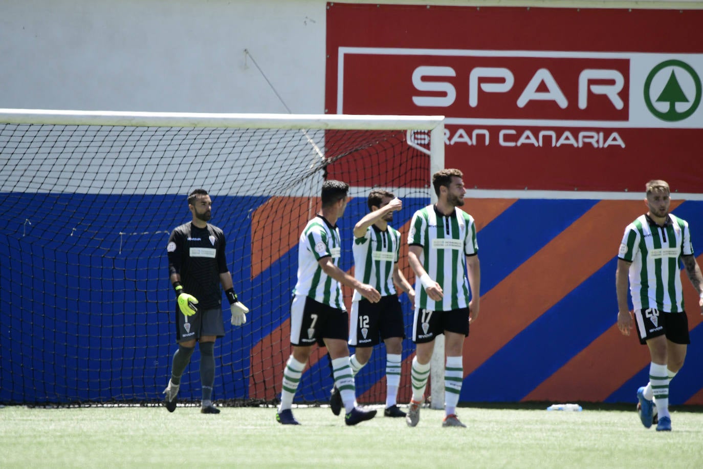 Las brillantes imágenes del Panadería Pulido - Córdoba CF