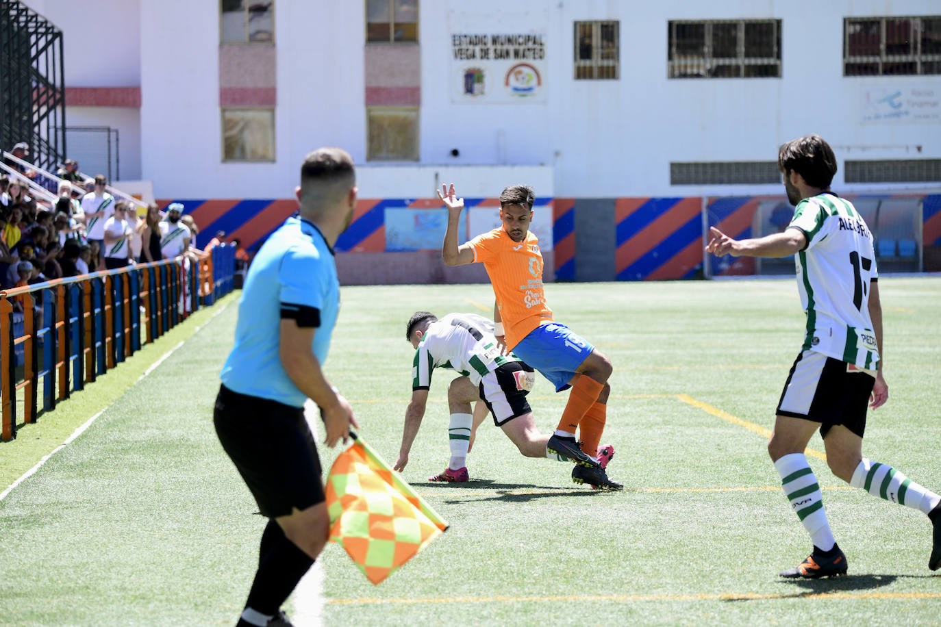 Las brillantes imágenes del Panadería Pulido - Córdoba CF