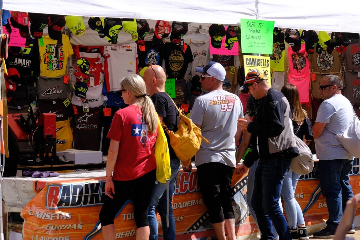 Fotos: muchos moteros resisten en El Puerto para aprovechar el Puente de mayo