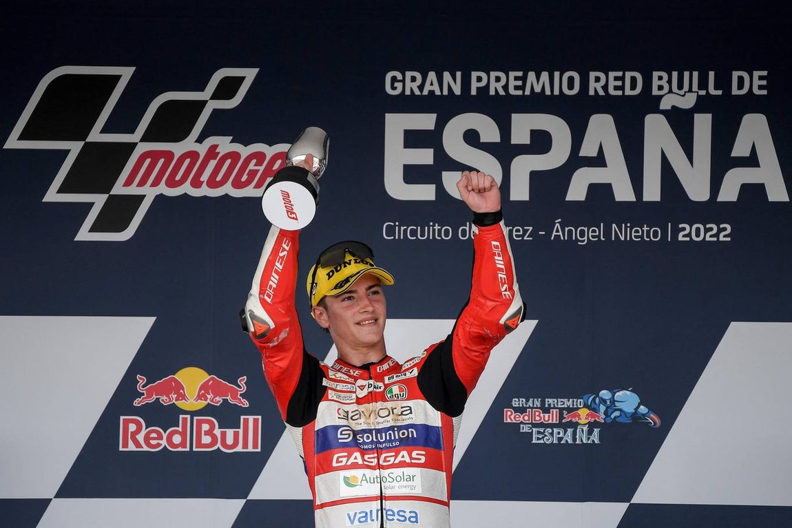 GALERÍA: La carrera de Moto 3 en el Circuito de Jerez