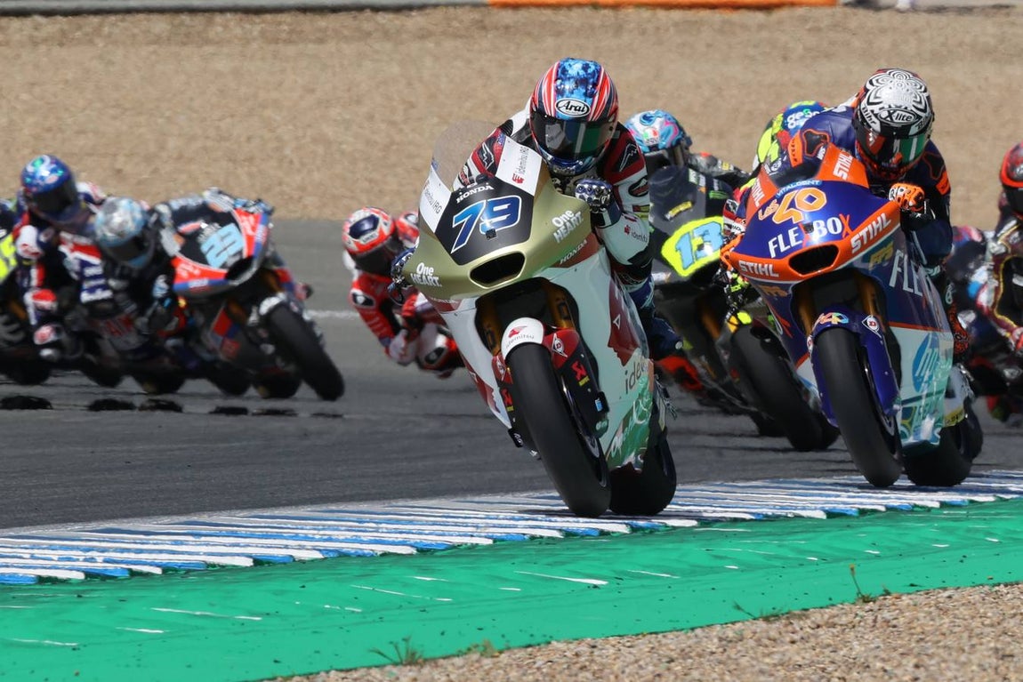 GALERÍA: La carrera de Moto 3 en el Circuito de Jerez