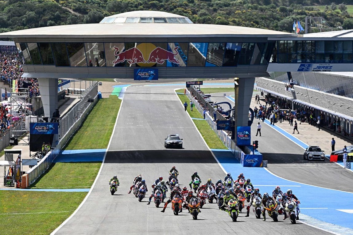 GALERÍA: La carrera de Moto 3 en el Circuito de Jerez