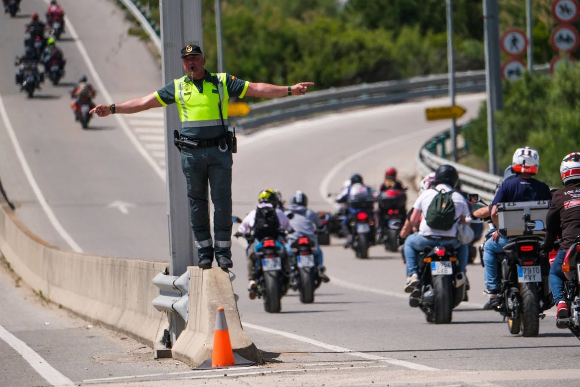 Fotos: salida de los moteros del circuito de Jerez tras la carrera de MotoGP