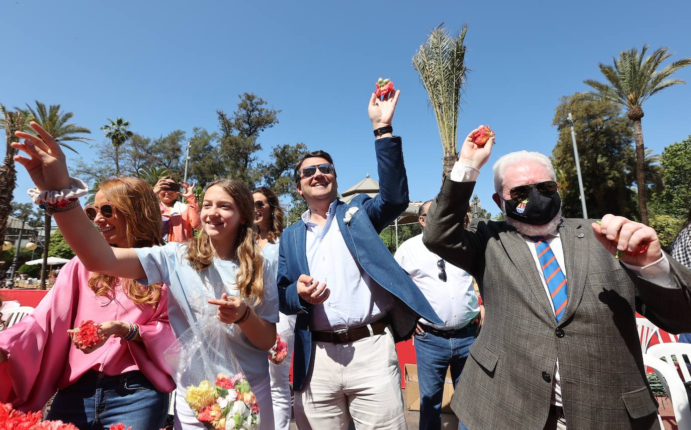 La espectacular Batalla de las Flores de Córdoba 2022, en imágenes