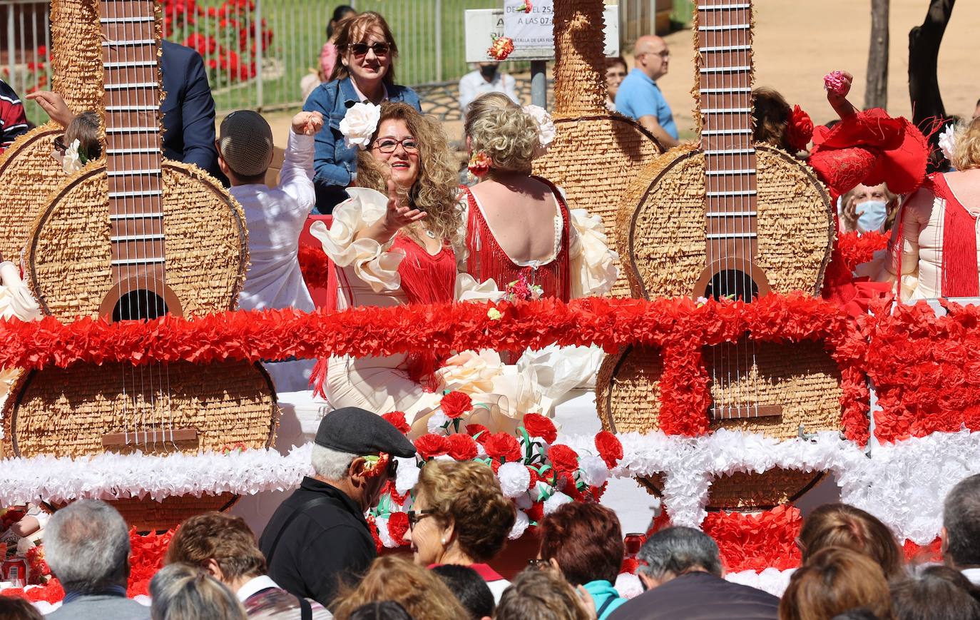 La espectacular Batalla de las Flores de Córdoba 2022, en imágenes